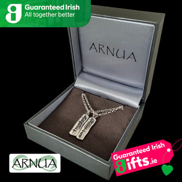 arnua-valentines-giveaway-insta-square